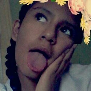 Meet your Posher, Sharis